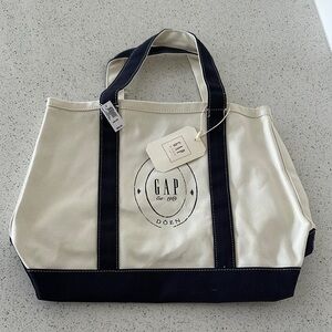 Gap x Doen canvas tote bag